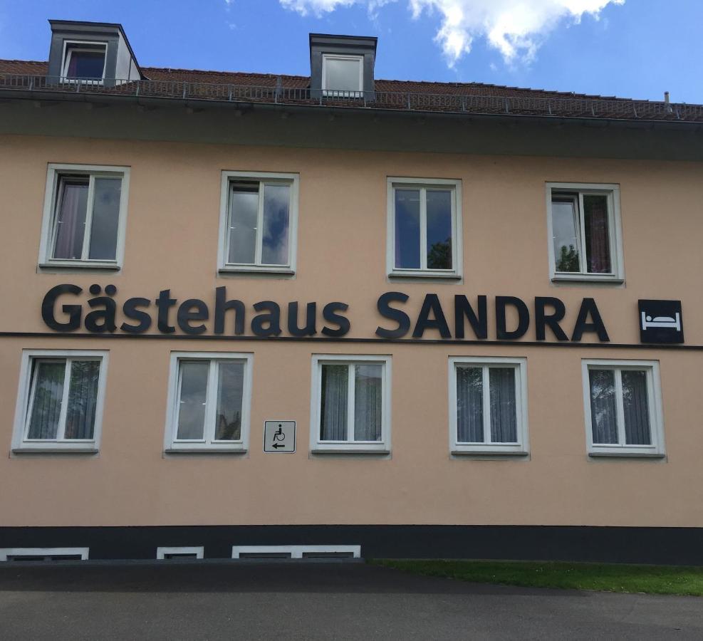 Gaestehaus Sandra Sulzbach-Rosenberg Esterno foto